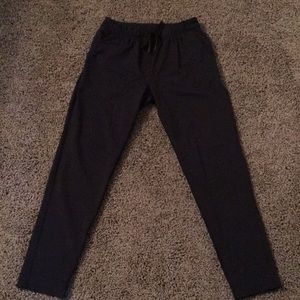 Lululemon jet crop slim
